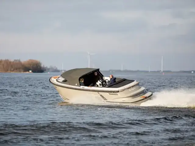 Oudhuijzer 740 Tender