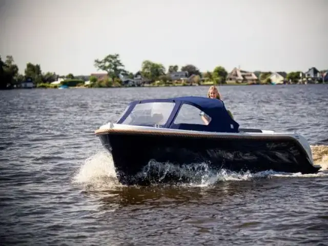 Oudhuijzer 616 Tender