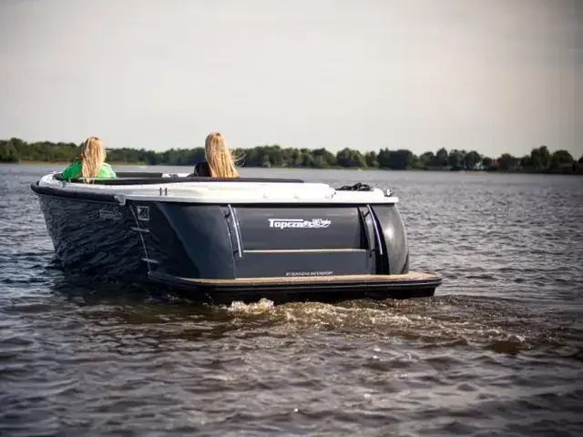 Topcraft 605 Tender