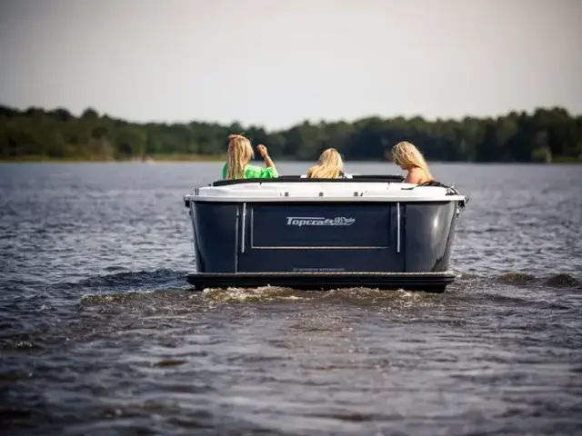 Topcraft 605 Tender