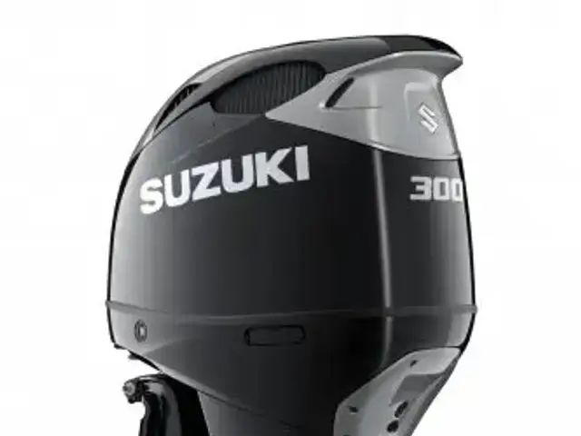 Suzuki DF300BTXX V6