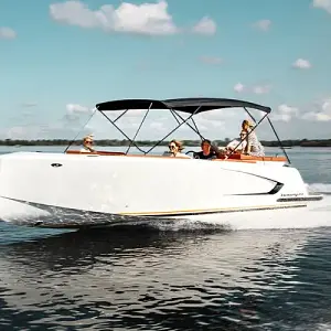  Luxury Tender 77