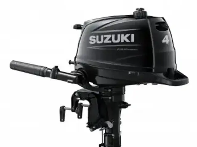 Suzuki DF4AS