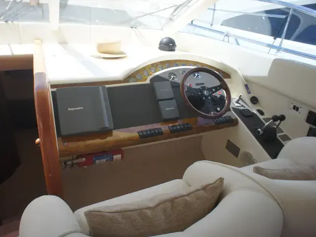 Fairline Squadron 55