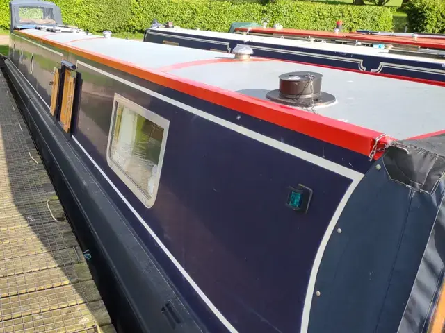 Burscough Narrowboat