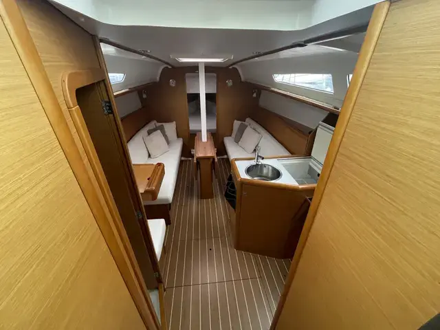 Jeanneau 33i Sun odyssey