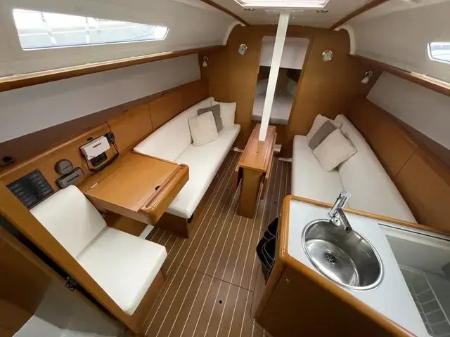 Jeanneau 33i Sun odyssey