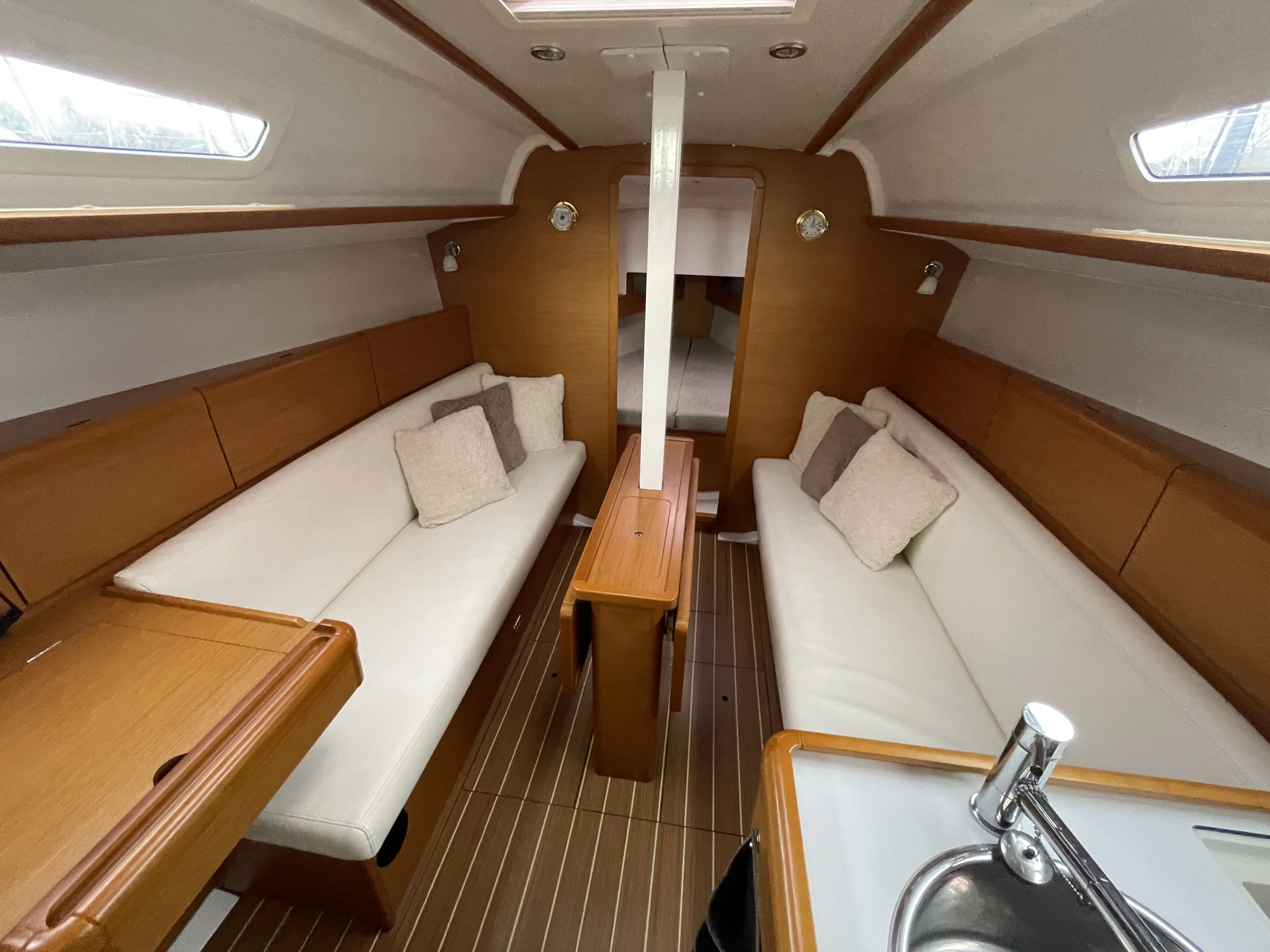 2012 Jeanneau sun odyssey 33 i