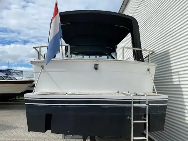 Luhrs Mainship 30 Pilot