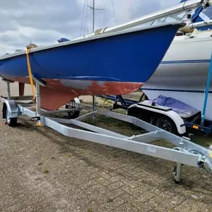  ZEILBOOT TRAILER 1350 PLANK