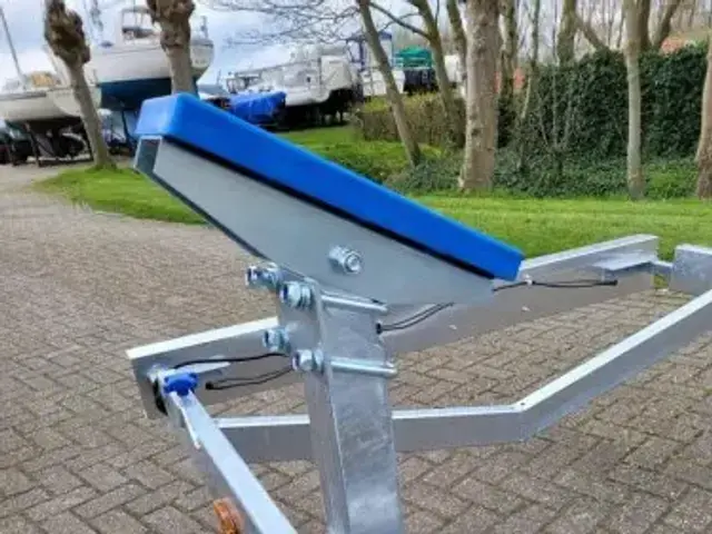 Zeilboot Trailer 750 Budget