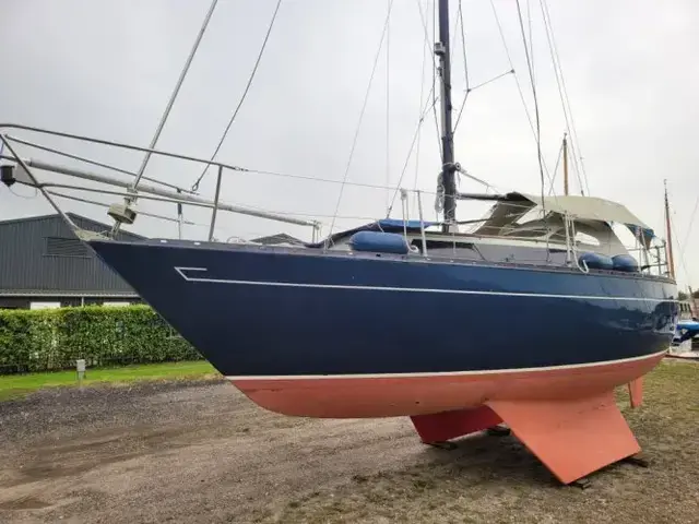 Mirage 28