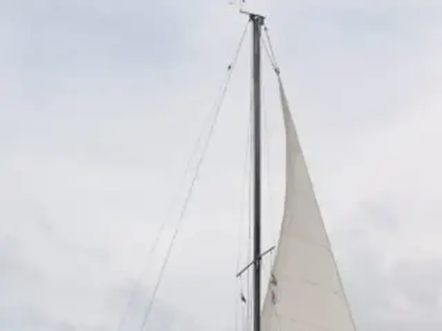 Mirage 28