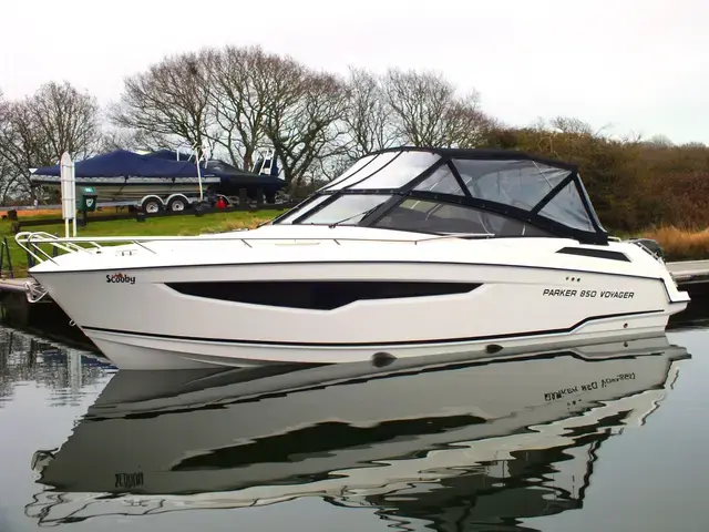 Parker Boats 850 Voyager