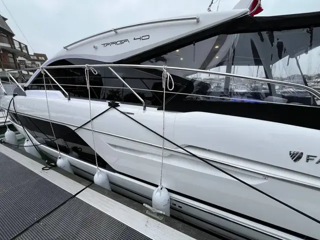 Fairline Targa 40