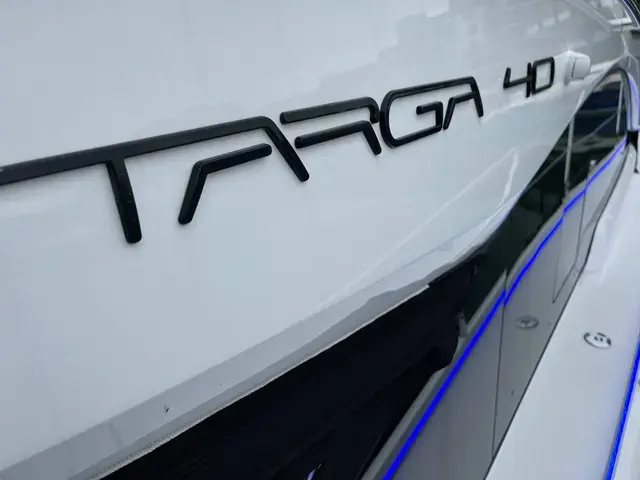 Fairline Targa 40