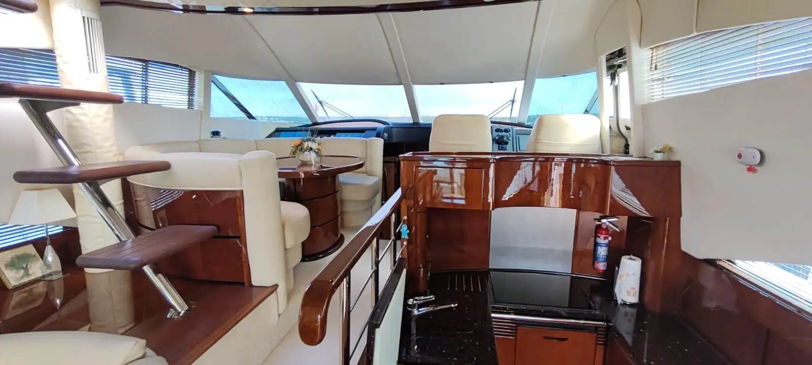 2008 Fairline squadron 58