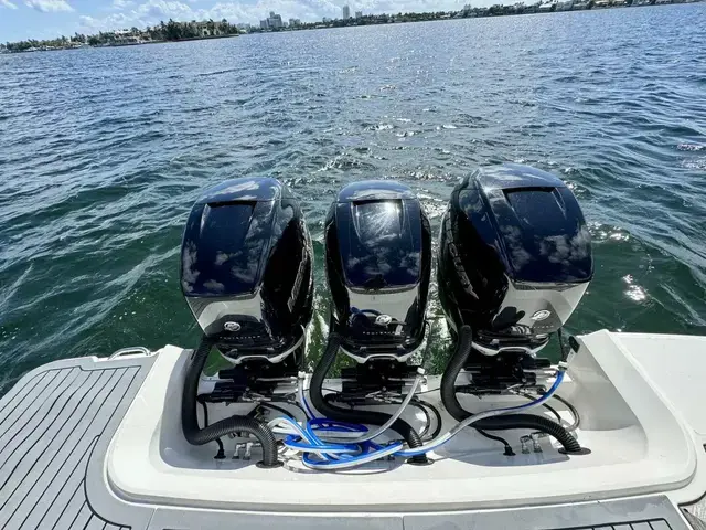 Sea Ray SLX 400