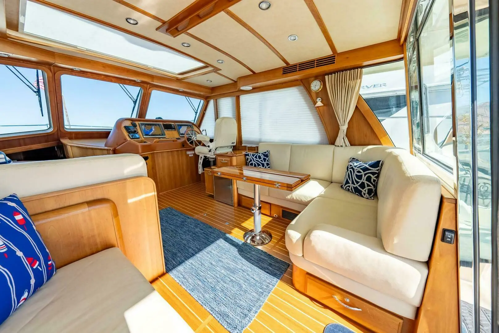 2014 Sabre 48 salon express