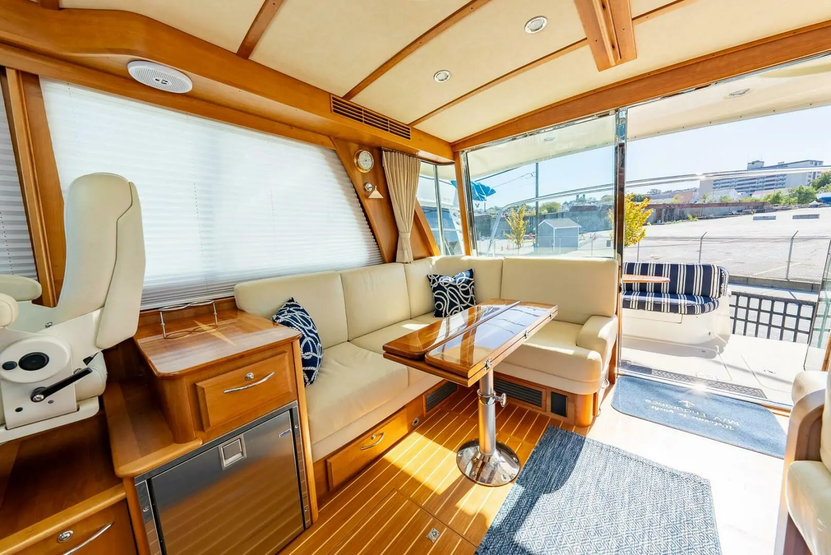 2014 Sabre 48 salon express