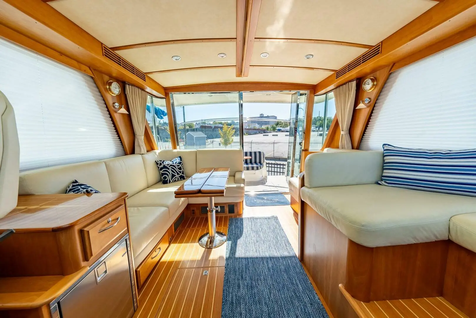 2014 Sabre 48 salon express