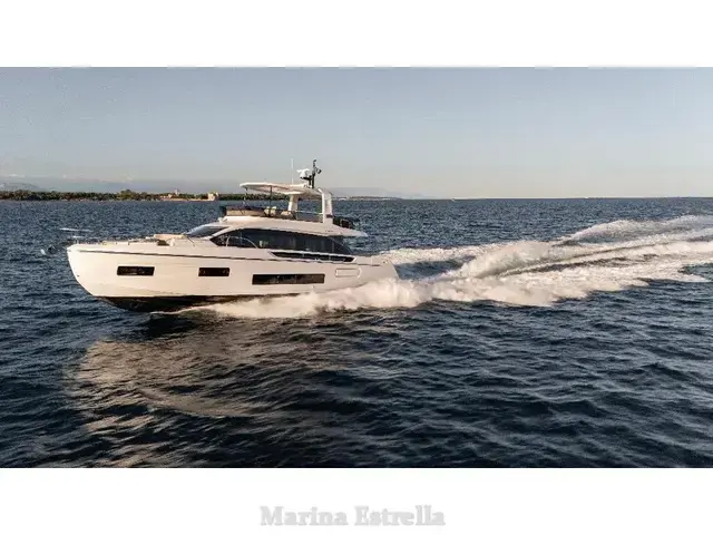 Azimut 62