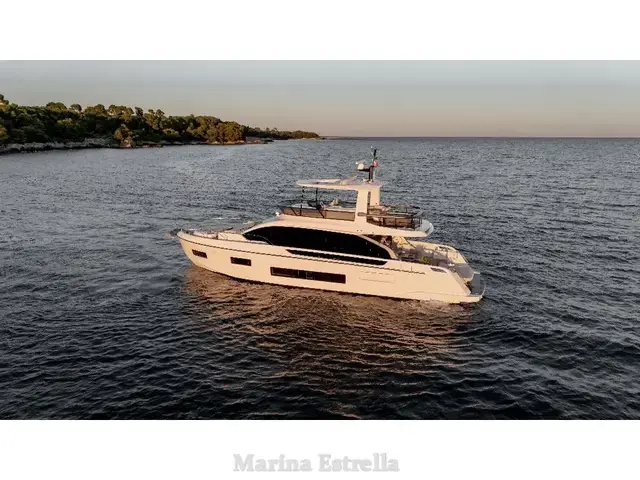 Azimut 62