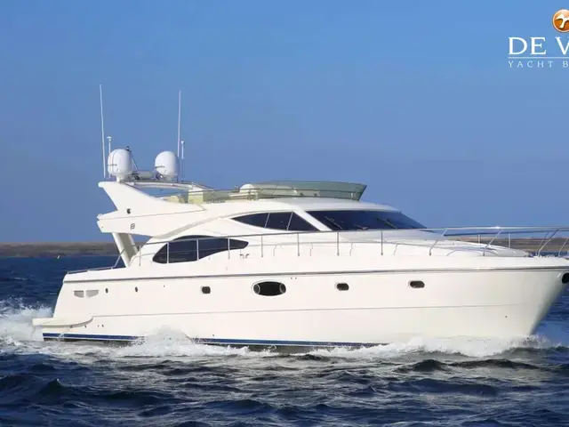 Ferretti Yachts 591