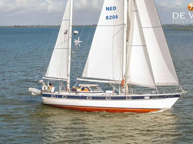 Hallberg Rassy 49