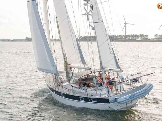 Hallberg Rassy 49