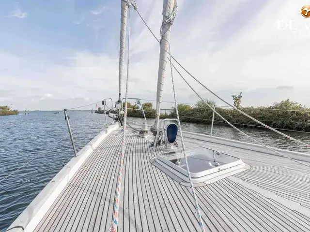 Hallberg Rassy 49