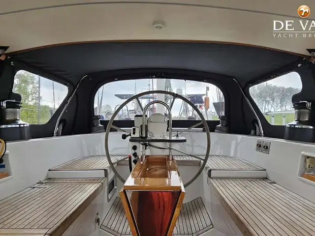 Hallberg Rassy 49