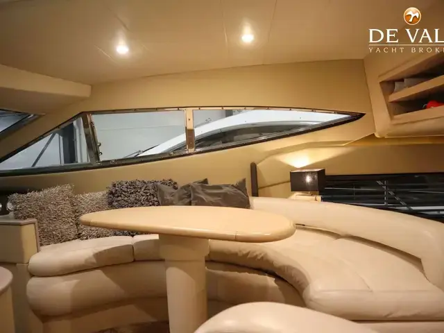 Ferretti Yachts 592