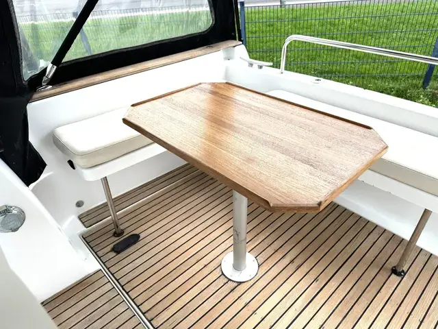 Beneteau Ombrine 800