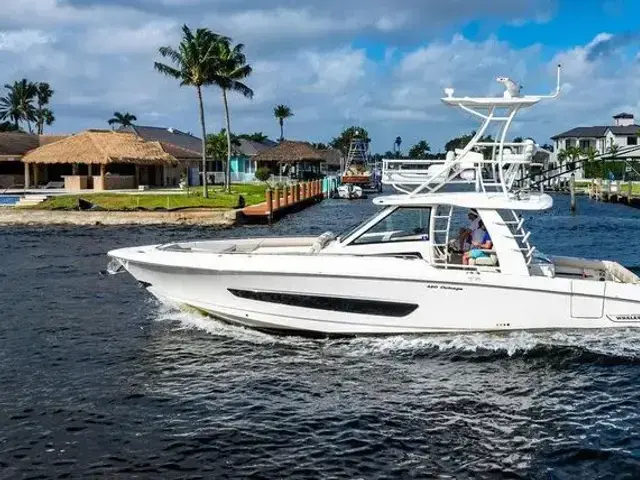 Boston Whaler 420 Outrage