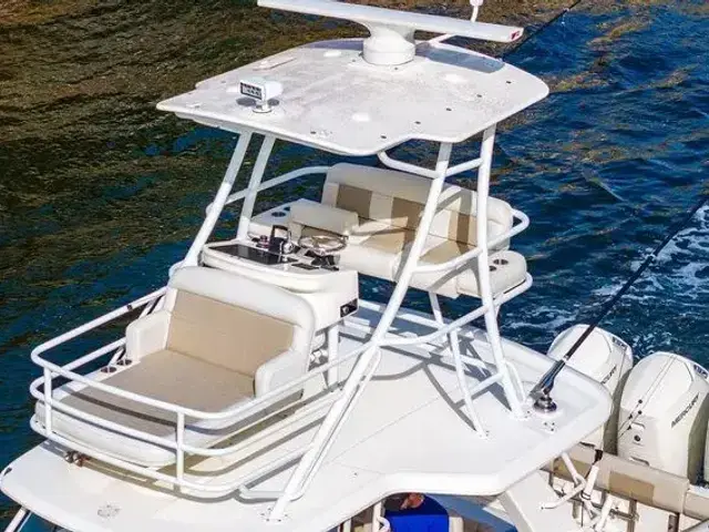 Boston Whaler 420 Outrage