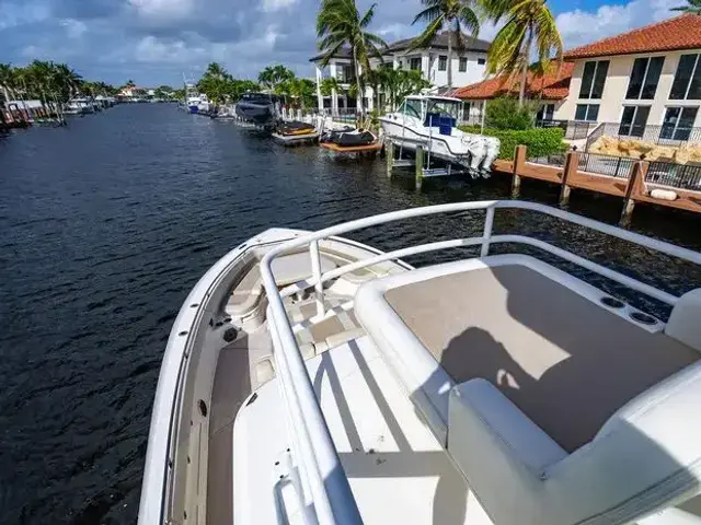 Boston Whaler 420 Outrage