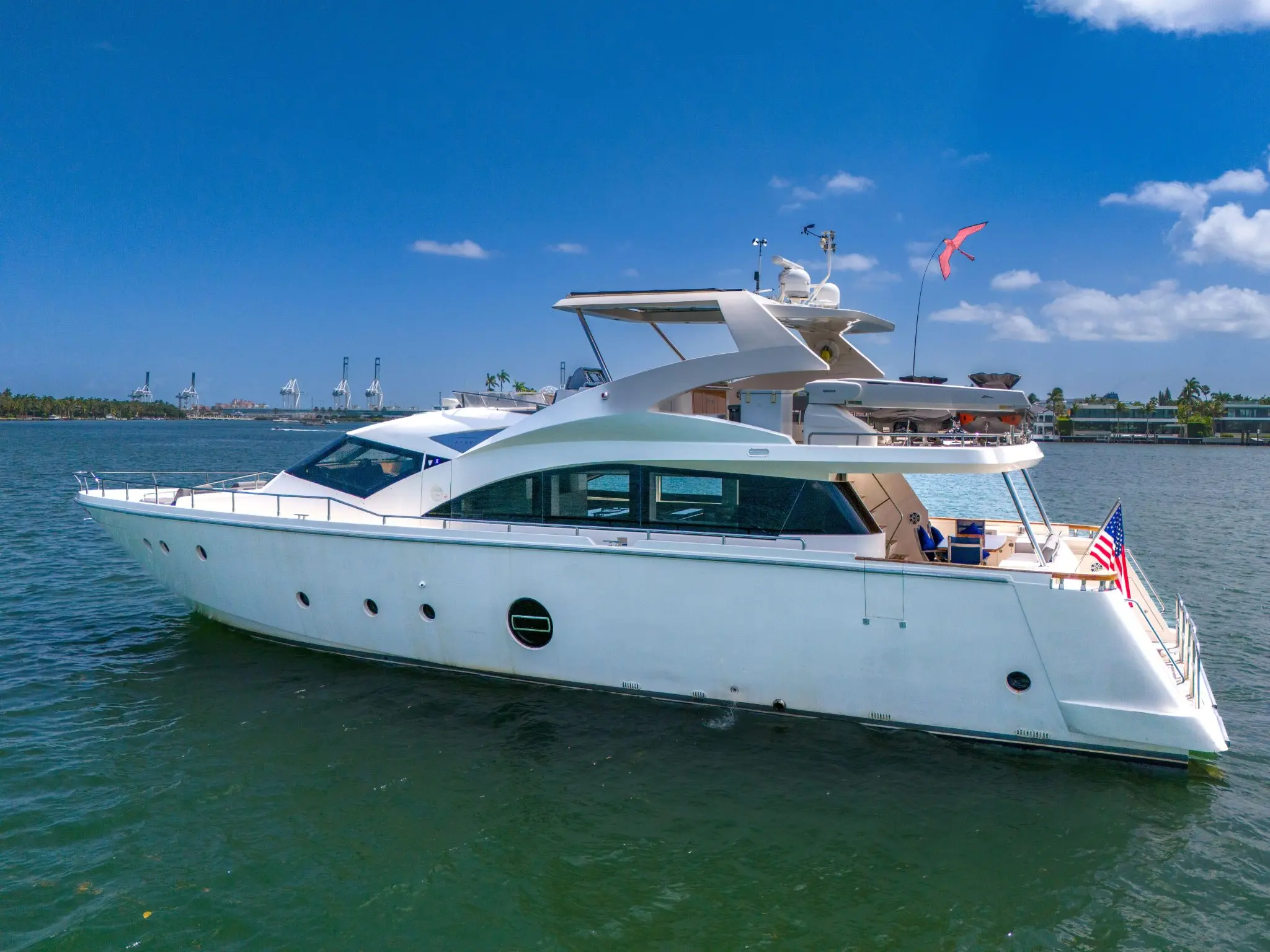 2008 Azimut 75 flybridge