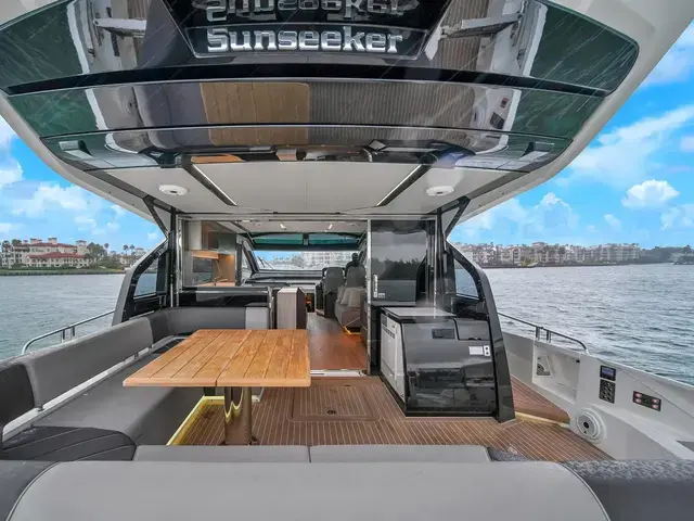 Sunseeker Predator 65