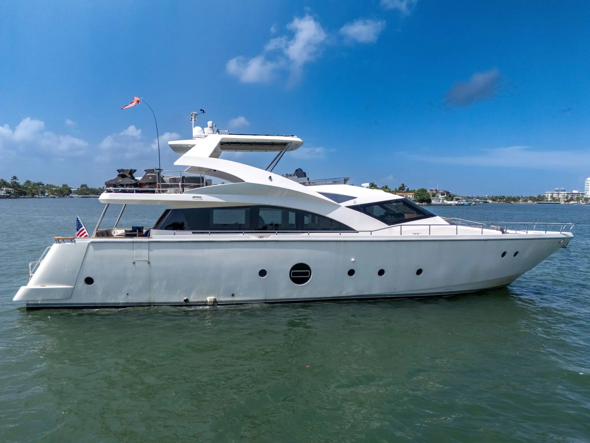 2008 Azimut 75 flybridge