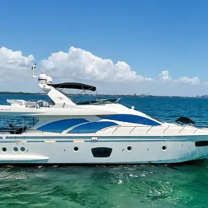 2009 Azimut 75