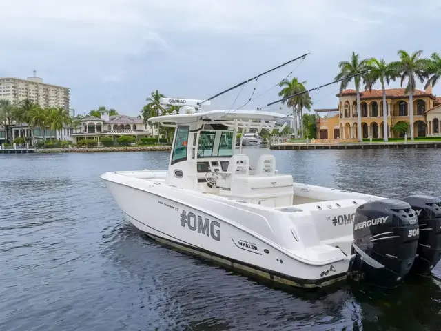 Boston Whaler 320 Outrage