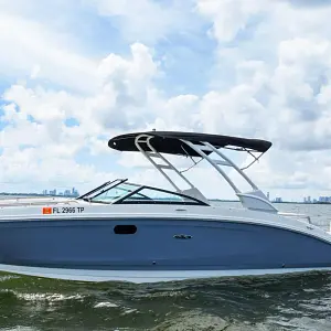 2023 Sea Ray 270 Sdx