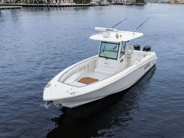 Boston Whaler 320 Outrage