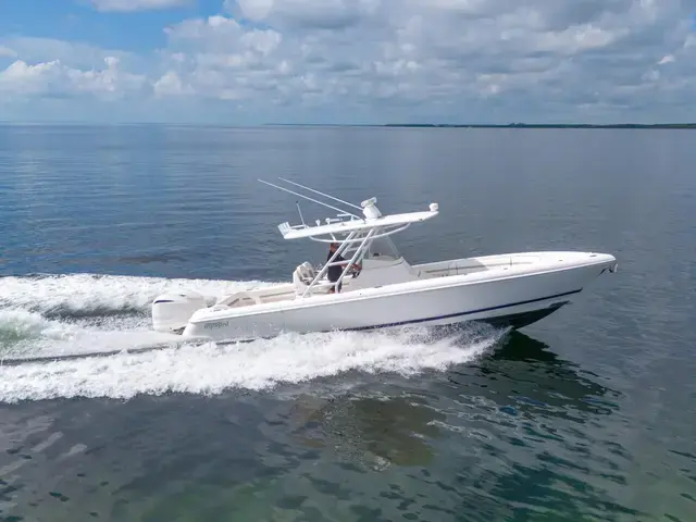 Intrepid 327 Center Console