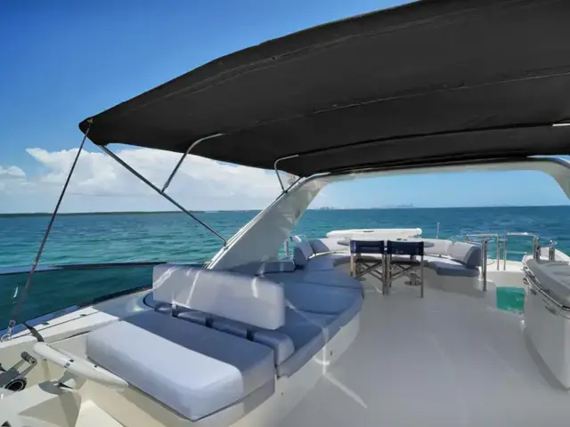 Azimut 75