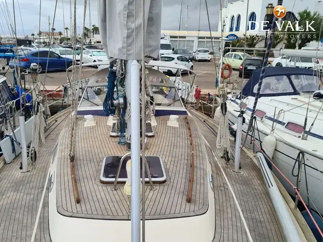 Hallberg Rassy 45