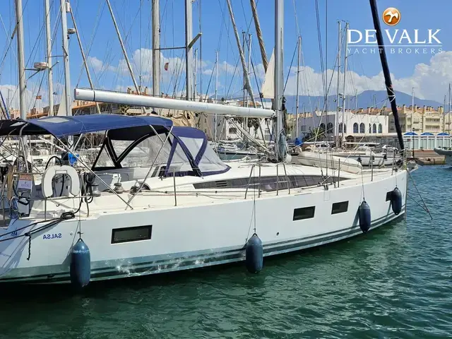 Jeanneau Yachts 54