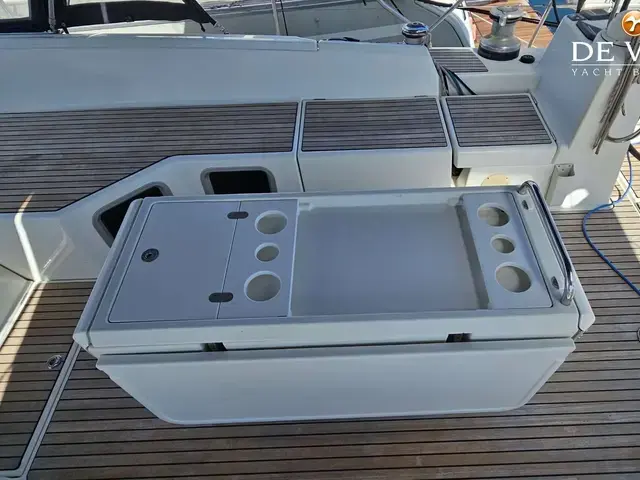 Jeanneau Yachts 54