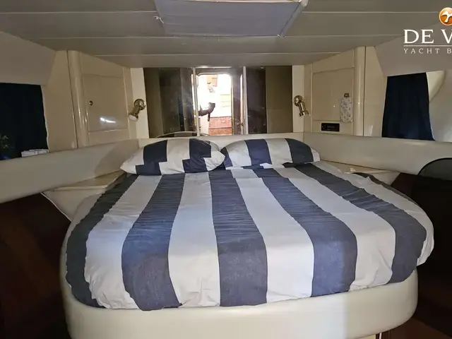 Sunseeker Caribbean 52